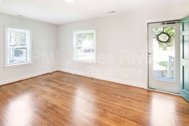 Building Photo - 5006 Caldwell Ave