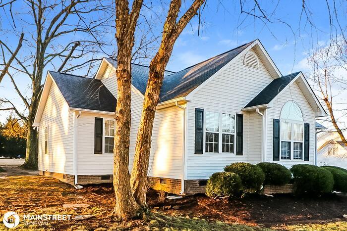 486 Rosa Cir  