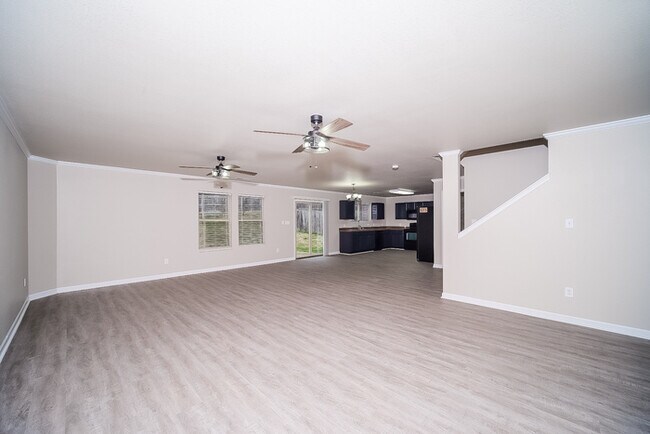 Foto del edificio - Spacious 4 Bedroom