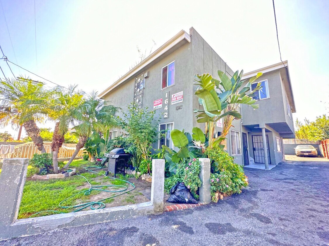 Foto principal - 259th Pl Apts