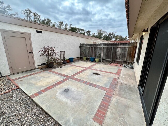 Foto del edificio - Tanglewood 3 Bedroom, Corner Unit-Single Story