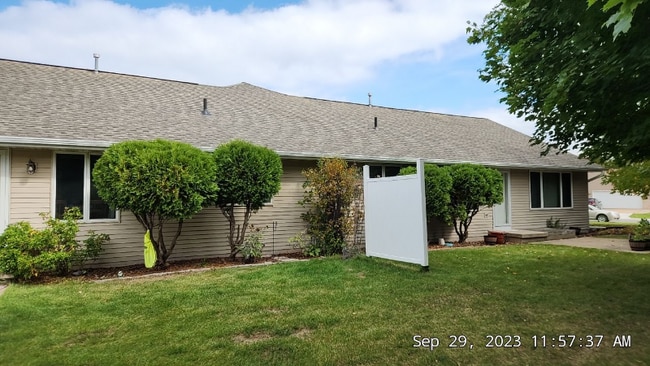 Building Photo - 3181 Westowne Ct