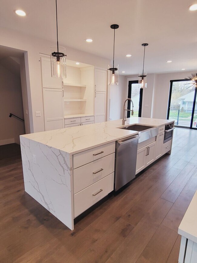 Foto del edificio - Luxury Downtown Townhome