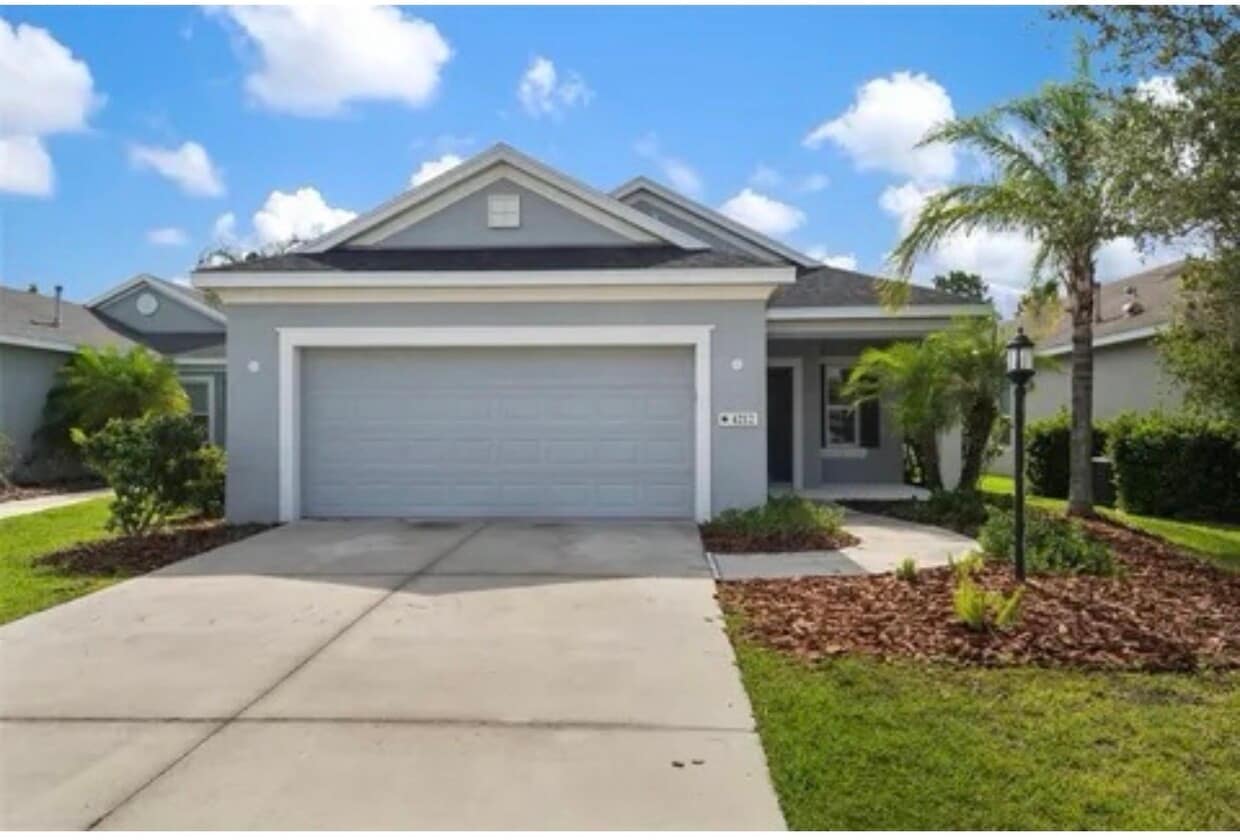 Foto principal - 4212 Deep Creek Terrace