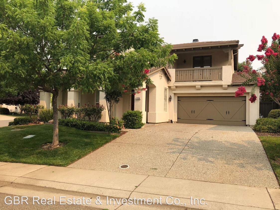 Primary Photo - 4 br, 2.5 bath House - 1720 Langholm Way