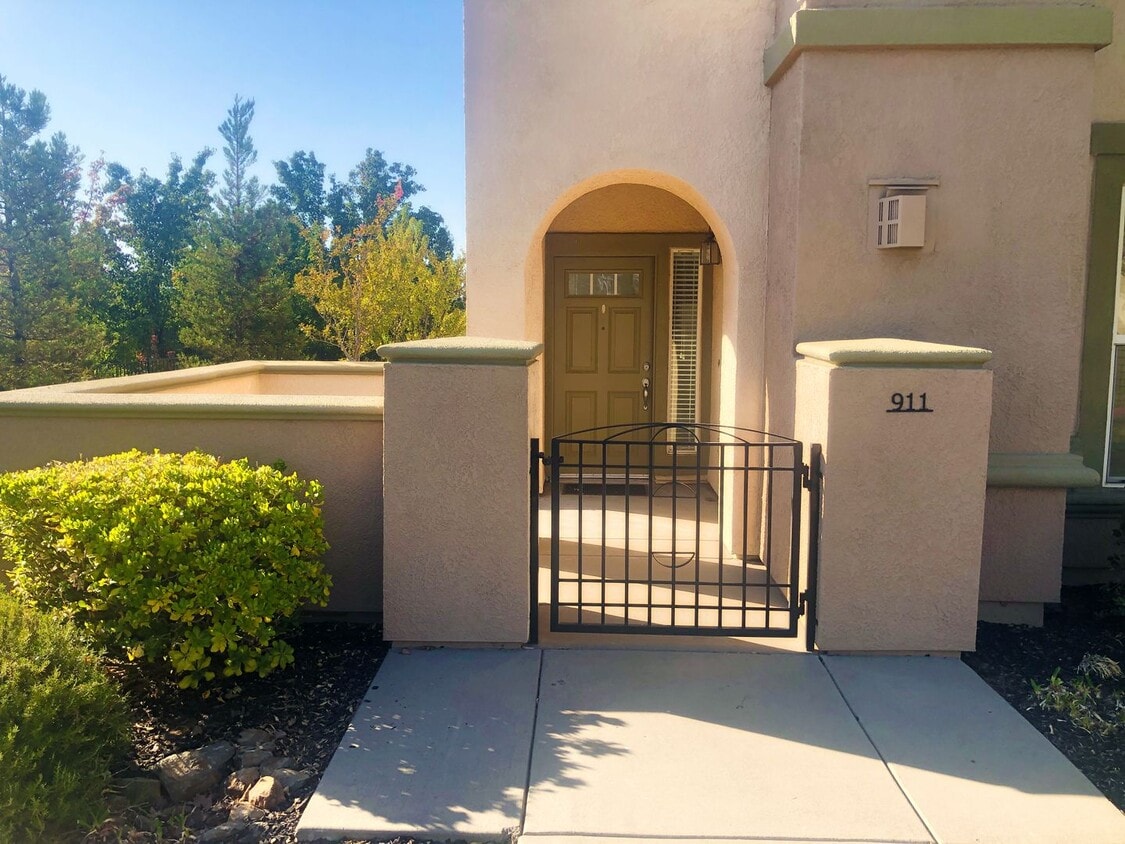 911 Vessona Cir, Folsom, CA 95630 House Rental in Folsom, CA