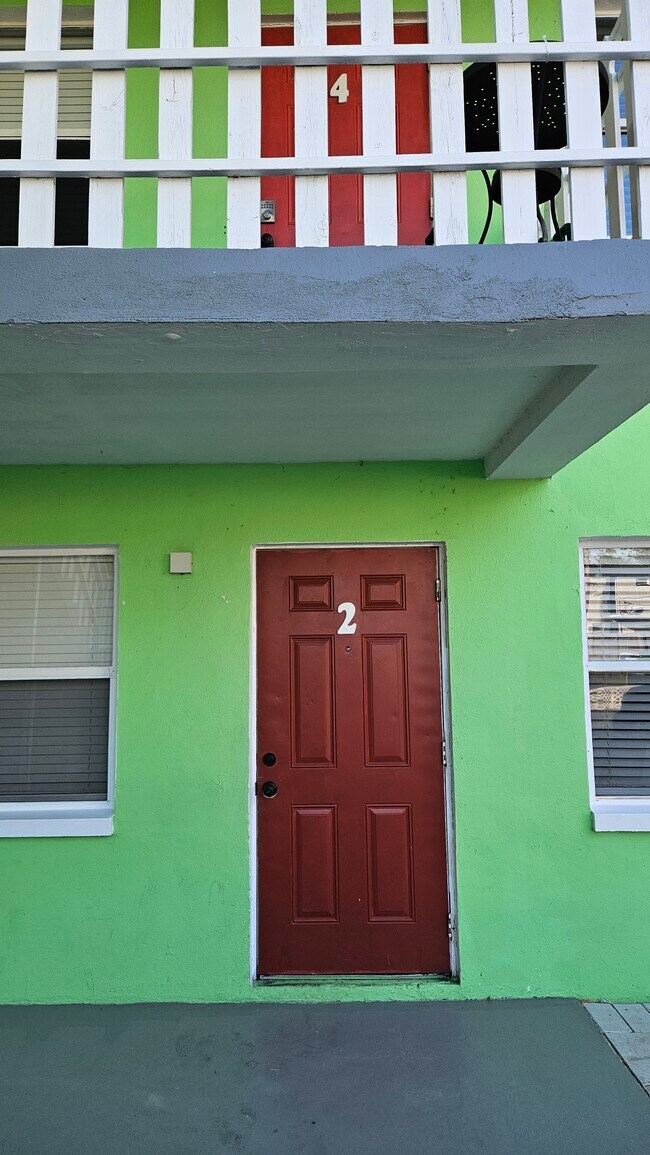 Apartment main entry door - 309 Avanda Ct