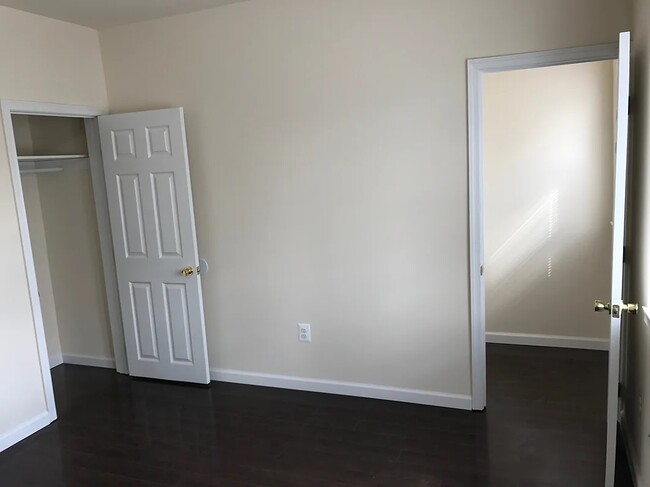 Foto del edificio - 6509 W Jefferson St