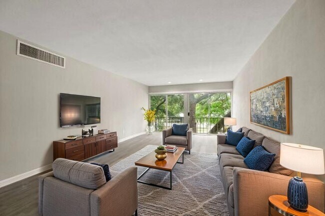 Foto del edificio - 5050 Ambassador Way