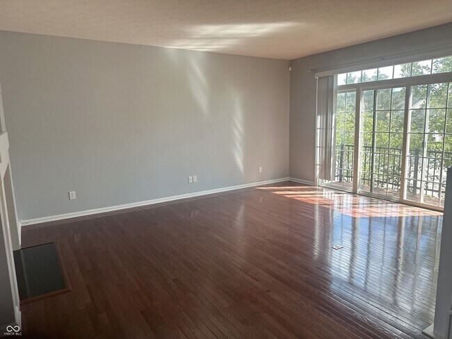 Foto del edificio - 11461 Reagan Dr