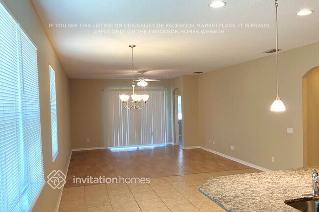 Foto del edificio - 4001 91st Ave E