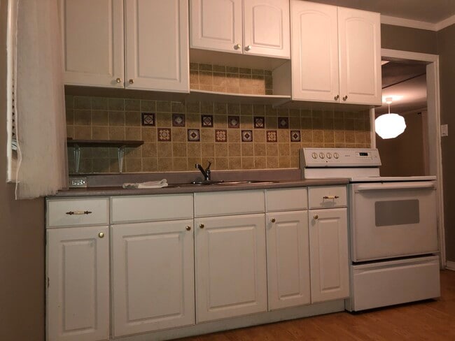 Building Photo - 15 Timgren Dr