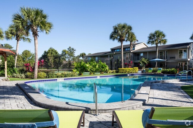 Lofts at Baymeadows I RESORT STYLE LIVING