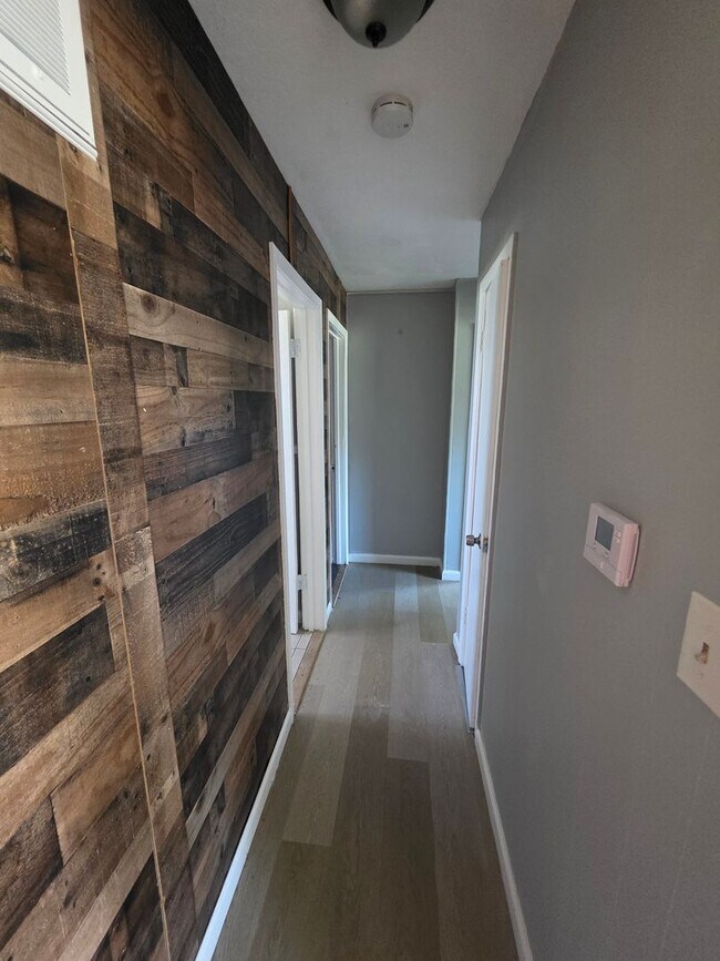 Foto del edificio - 1425 Williams St