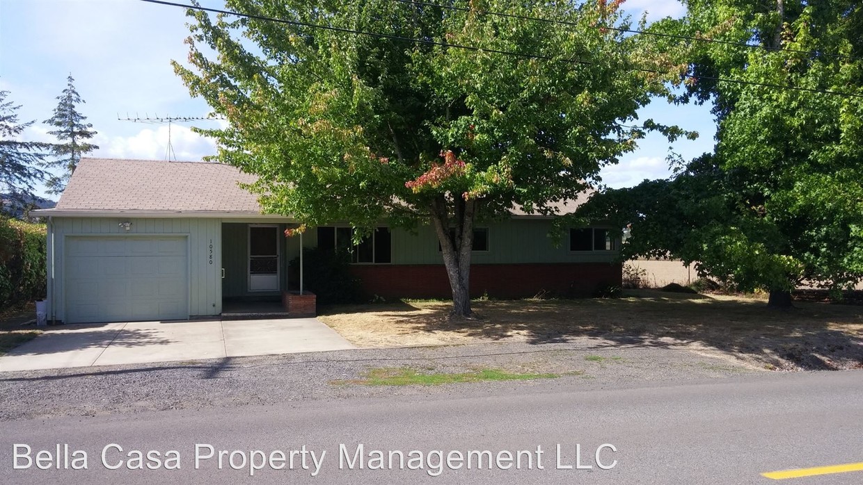 Primary Photo - 10580 SW Old Sheridan Rd