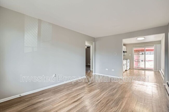 Foto del edificio - 4260 W 70th Pl