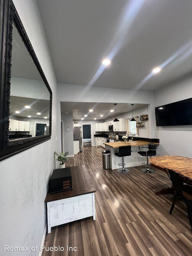 Foto del edificio - 3 br, 2 bath House - 816 W.16th St.