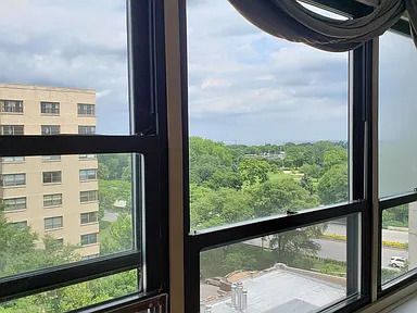 Foto del edificio - 4180 N Marine Dr
