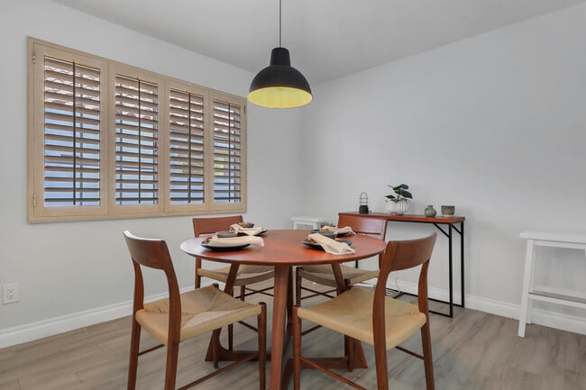 Building Photo - 77576 Cll Las Brisas N