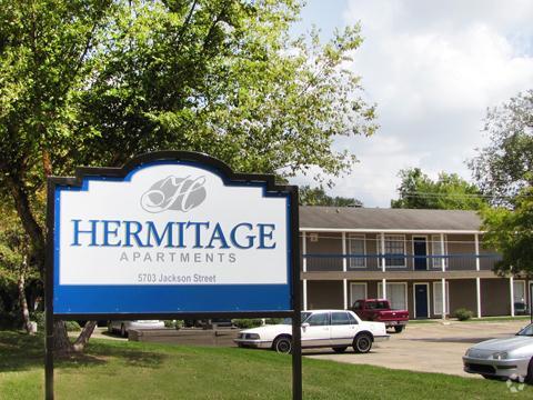 Entrance - Hermitage Apartments