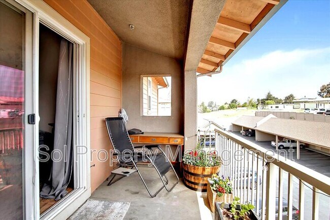 Building Photo - 237 Pacifica Blvd