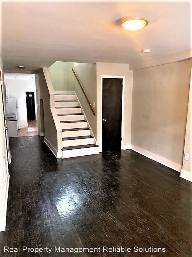 Foto del edificio - 2 br, 2.5 bath House - 911 W. Lombard Street