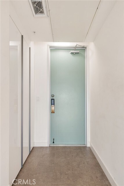 Foto del edificio - 820 S Wilton Pl