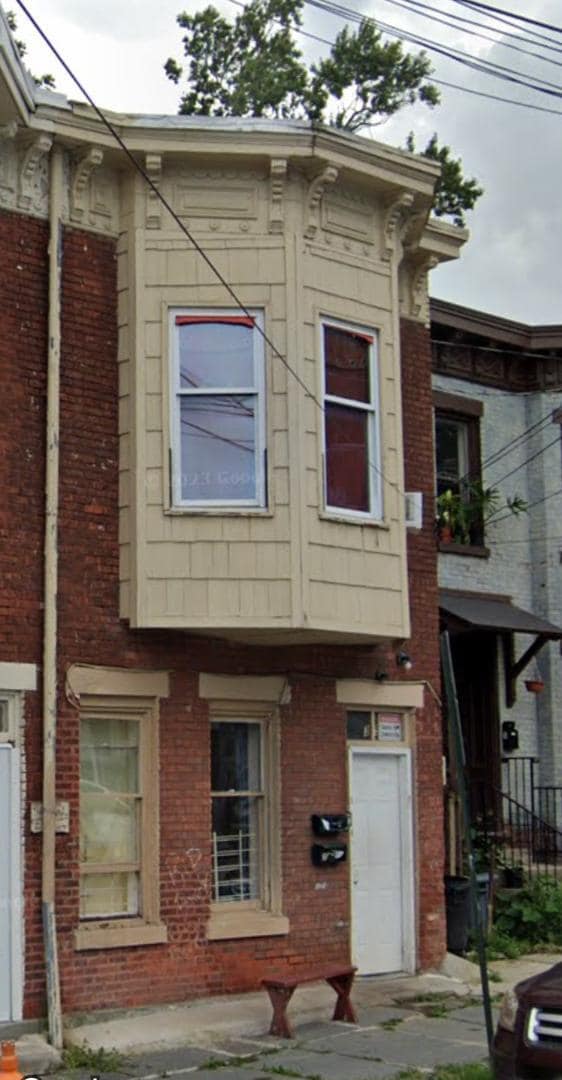 Building Photo - 35 Benkard Ave