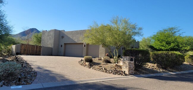 Building Photo - FURNISHED Single Family Home- RATE DISPLAY...