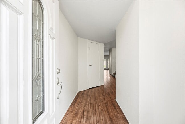 Building Photo - 14515 Wunderlich Dr