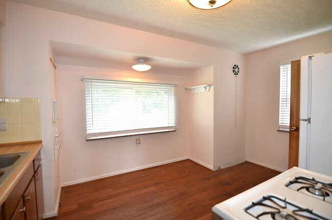 Foto del edificio - 4625 Orchard Ln