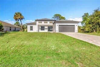 Building Photo - 2810 44th St SW