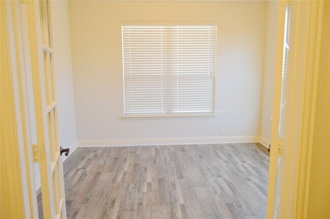 Building Photo - 8824 Cassidy Ln