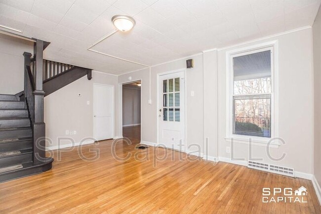 Foto del edificio - 427 Hood St