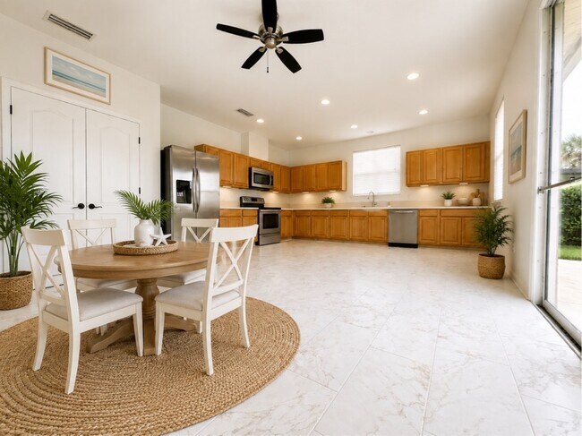 Foto del edificio - 117 Camden Cay Dr