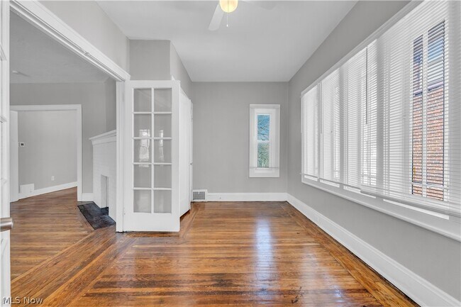 Foto del edificio - 3228 Berkeley Rd