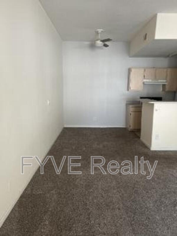 Foto del edificio - 897 Fording Island Rd