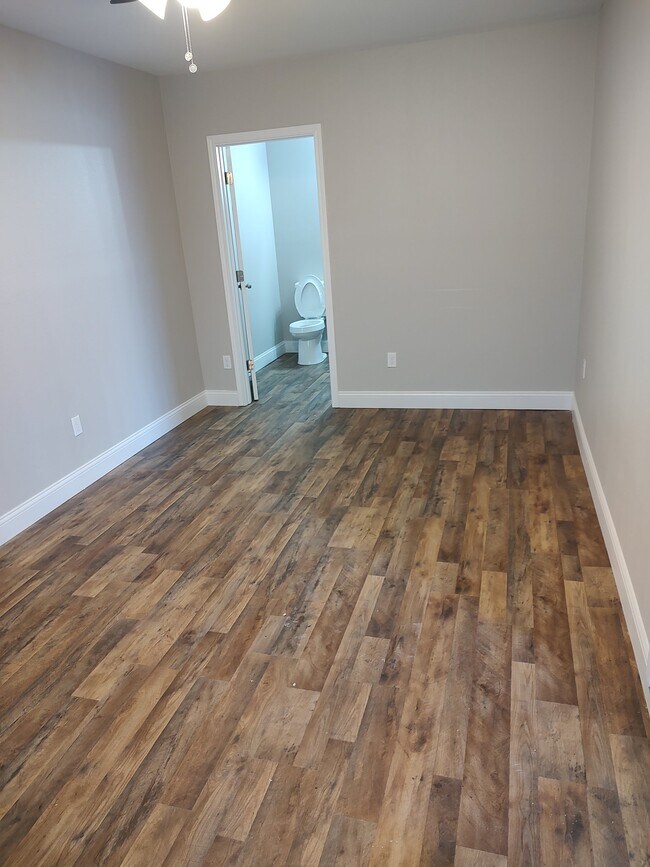 Foto del edificio - 8905 Seacliff St