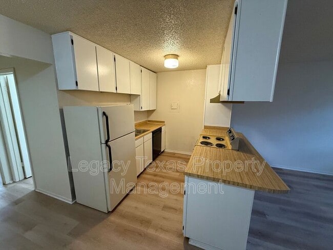 Foto del edificio - 1700 Short St