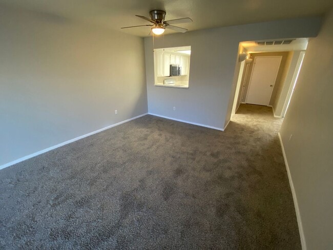 Foto del edificio - Desert Falls