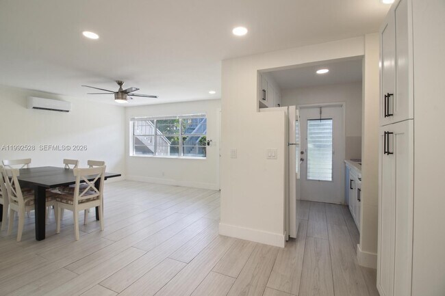 Foto del edificio - 1440 SE 15th St