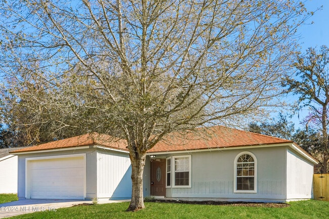 Foto del edificio - 1597 Twin Oak Dr W