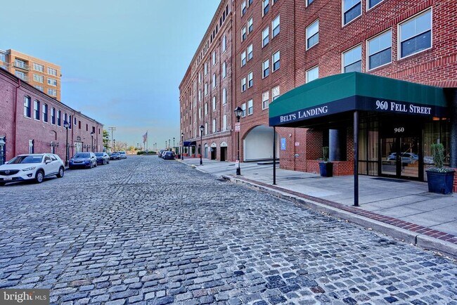 Foto del edificio - 960 Fell St