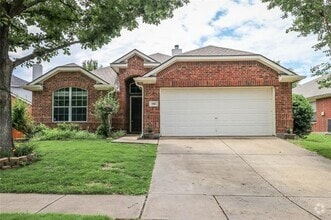 Building Photo - 1061 Aviary Dr