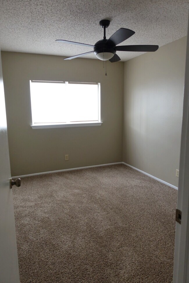 Habitación de huéspedes 2 - 4507 Sherwood Way