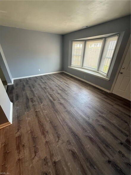 Foto del edificio - 4303 Arundel Ln