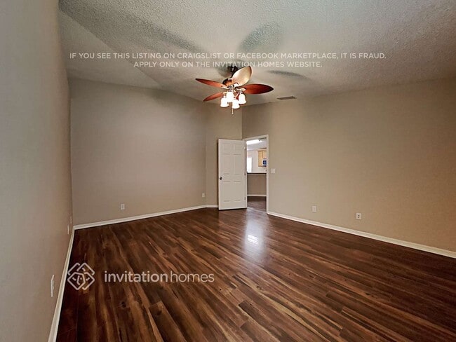 Foto del edificio - 4870 Manchester Dr