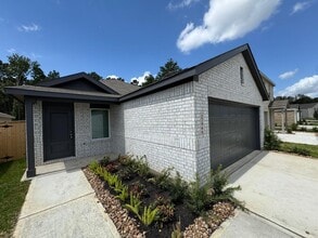 Building Photo - 17966 Valle Cupa Ln