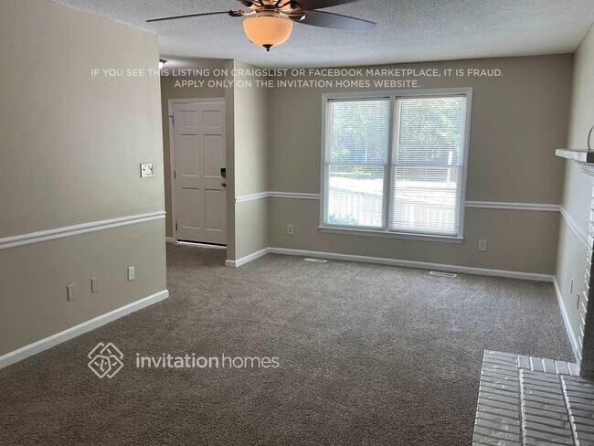 Foto del edificio - 3620 Castlegate Dr