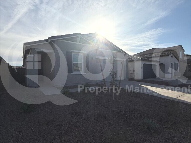 Building Photo - 2951 E Frontiersman Ln